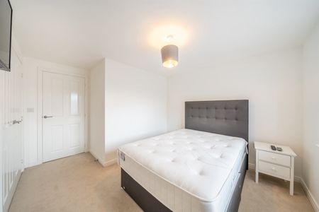 Daffodil Gardens, NG12 - Photo 5