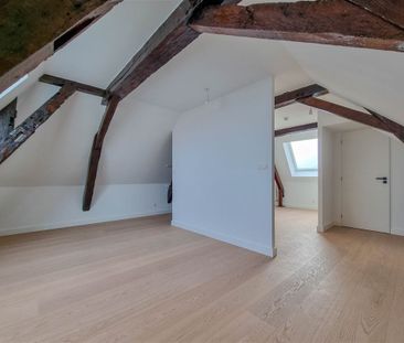 Appartement 1 chambre en duplex avec terrasse - Photo 5