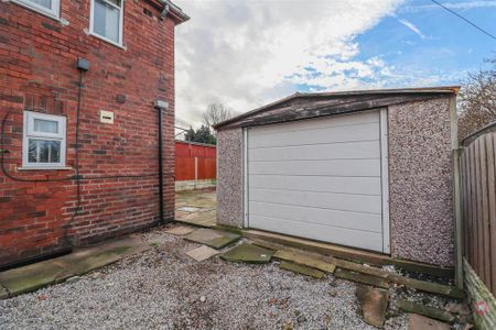 2 bedroom terraced house to rent - Photo 5