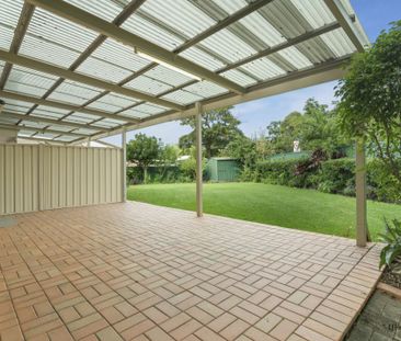 Spacious One-Bedroom Ground Floor Unit! - Photo 3