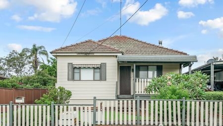 47 Mill Street, Riverstone NSW 2765 - House For Rent | Domain - Photo 4