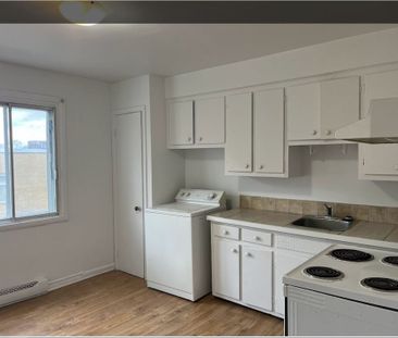 Beau Logement Face Au Parc Et Commodité - Photo 1