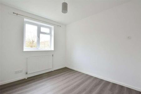 Kleffens Court, Westcombe Park Road, Blackheath, London, SE3 - Photo 5