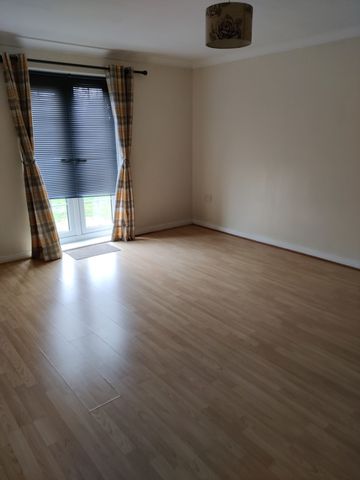 2 bedroom Apartment - Saxon House, Stevenage - Photo 3