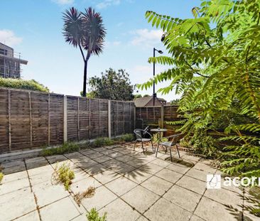 4 bedroom flat to rent - Photo 6