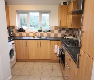 5 bed house to rent in Filton Avenue, Bristol, BS7 - Photo 3