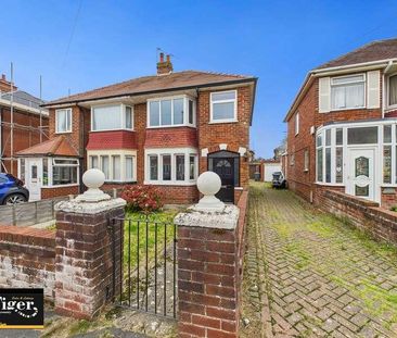 Rivington Avenue, Bispham, FY2 - Photo 4