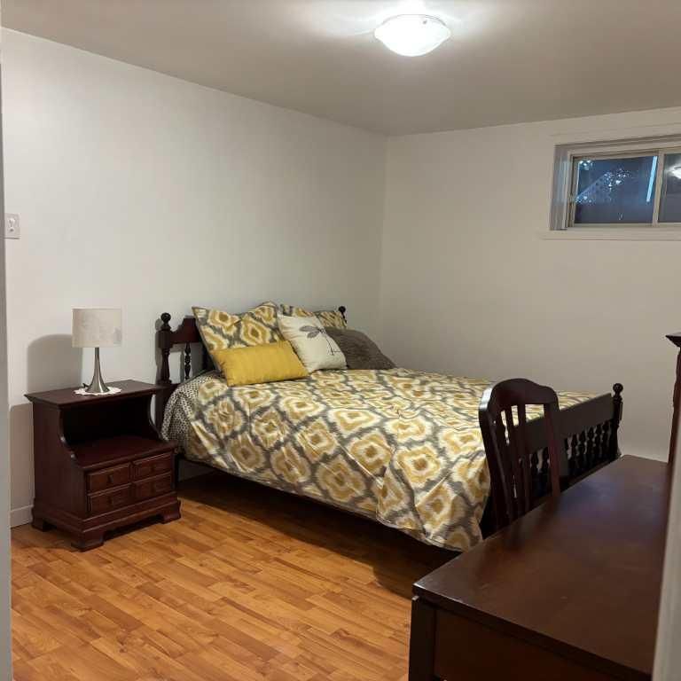 4 1/2 rénové, propre, centre-ville, UQTR, CÉGEP, commodités, 1080$ - Photo 1