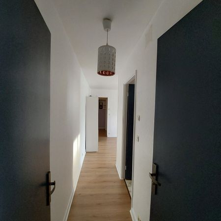 APPARTEMENT T2 MEUBLE en très bon état - RUE SAINT EXUPERY - 52.00 M2 - Photo 4