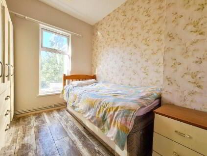 88 Victoria Street, Lurgan, BT67 9DG - Photo 4