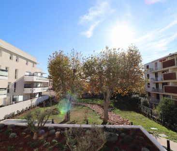 A la location appartement 3 pièces de 62 m² avec terrasse et deux p... - Photo 3