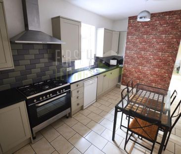 5 bedroom terraced house to rent - Photo 6