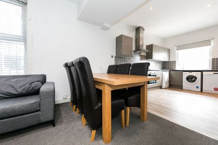 Archery Road, Hyde Park, Leeds - Photo 3