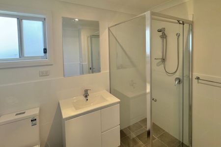 Recently Renovated Two Bedroom Granny Flat - Photo 5