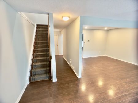 For Lease - 1990 WAVELL Street Unit# 72, London East, Ontario - Photo 4