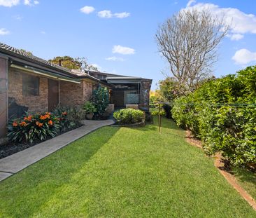 135 Duffy Avenue, Westleigh NSW 2120 - House For Rent | Domain - Photo 5