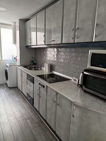 Calle Magistrado Salvador Barbera, Málaga, Andalusia 29010 - Photo 5