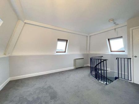 The Maltings, Clifton Road, Gravesend, Kent, DA11 - Photo 3