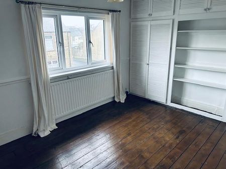 2 bedroom terraced house to rent - Photo 4