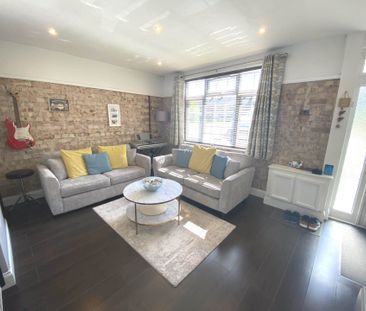 Price £2,295 pcm - Available 18/02/2026 - Unfurnished - Photo 1