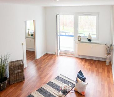 2-Raum-Wohnung mit Balkon nahe Vita-Center - Foto 1