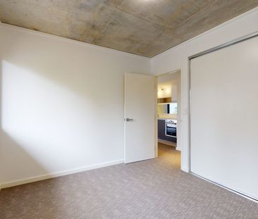 Modern Coastal Sanctuary – Unfurnished & Ready for You - Photo 4