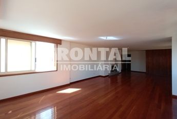 Apartamento T3 em Porto