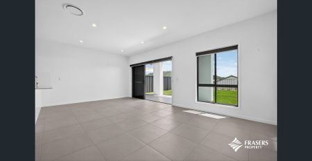 Executive Brand New Two Storey Home, Welcome to The Quarry! - Photo 3