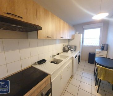 Location Appartement 3 pièces 61m² FECAMP 76400 - Photo 2