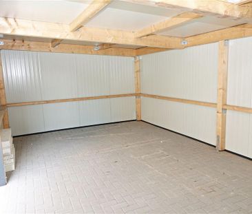 Ansprechende Obergeschosswohnung mit Balkon in schöner Lage von Sch... - Foto 1