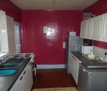 1 Bedroom Mid Terraced House For Rent - Photo 4