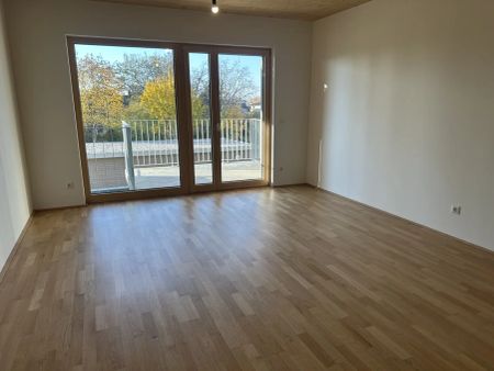 120 Meter zur U1 Oberlaa- Sonnige, barrierefreie südseitige Wohnung- inkl. Küche - Foto 2