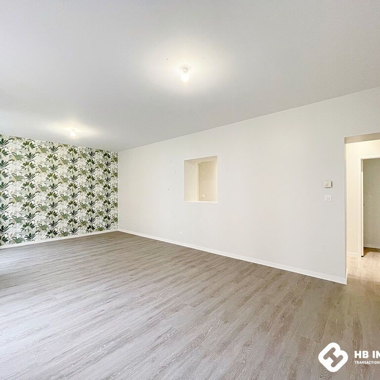 Location Appartement 4 pièces 89m² ROANNE 42300 - Photo 1