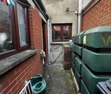 15 Iveagh Crescent, Belfast, BT12 6AW - Photo 6