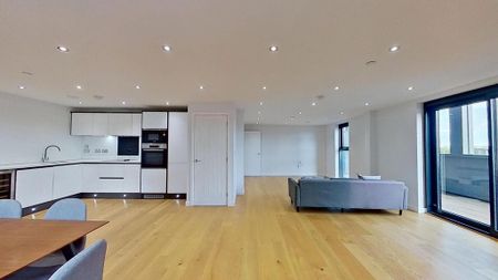 3 bedroom flat to rent - Photo 5