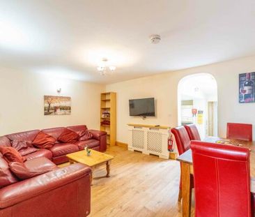 Room 4, 45 Eldon Street - Photo 1