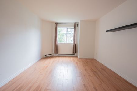 590 Rue Odette-Oligny, app.4, H7N 5Z4, H7N 5Z4, Laval - Photo 4