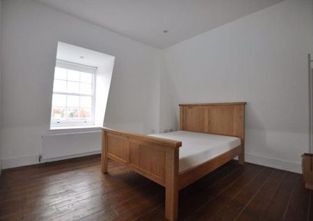 3 bedroom apartment to rent - Photo 5