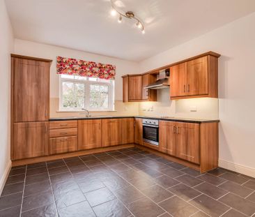 30 Breton Gardens, LISBURN, BT28 3YZ - Photo 5