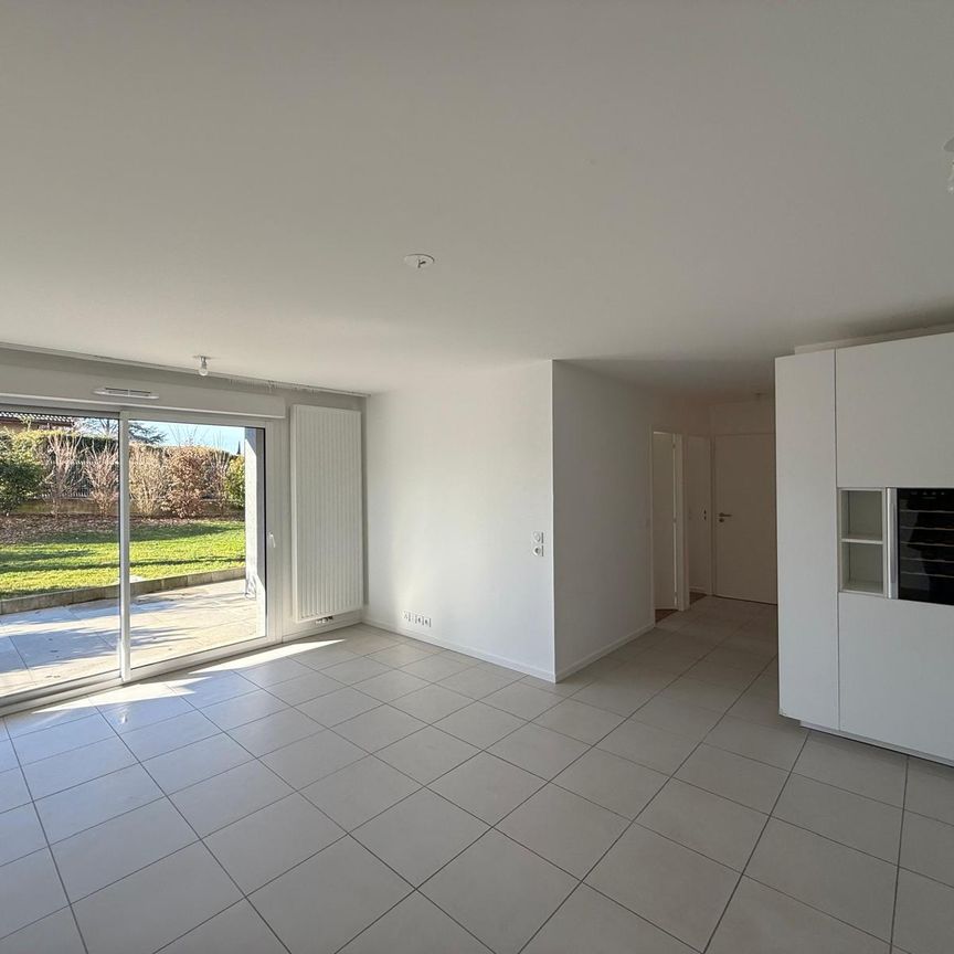 Location Appartement 3 pièces 67m² - Photo 1