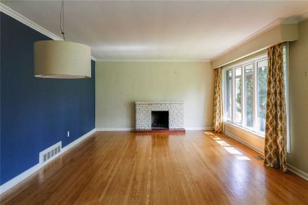 For Lease - 503 Sherin Drive, Oakville, Ontario - Photo 2