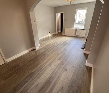 33 Parker Street, Belfast, BT5 4HN - Photo 2