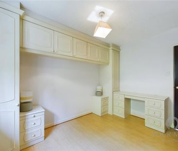 2 bedroom semi-detached house to rent - Photo 6