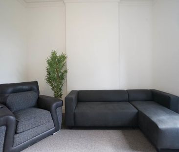 16 Regent Street - Photo 2