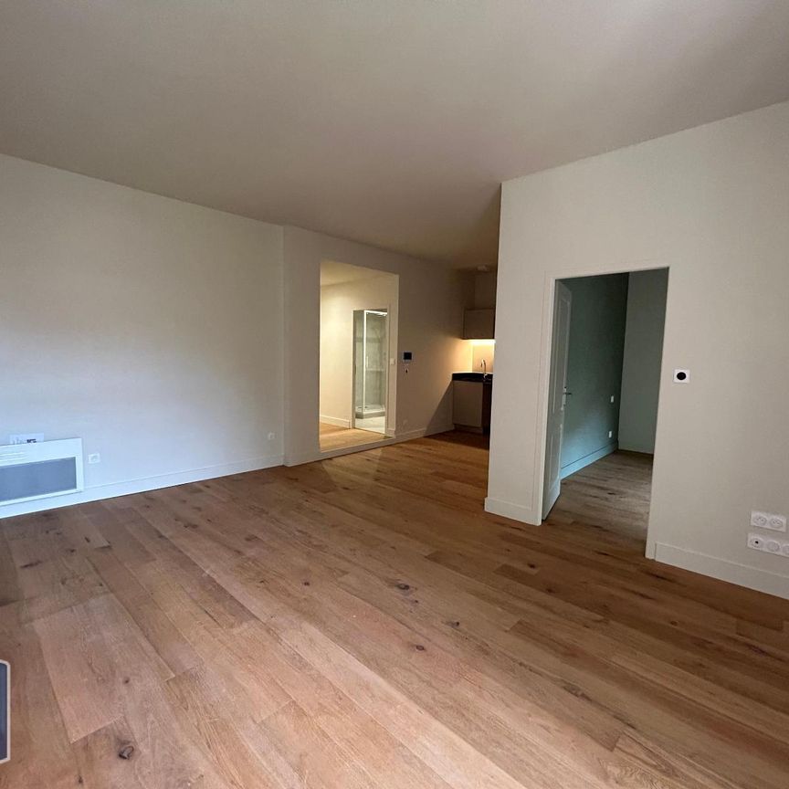 Location Appartement 2 pièces 54m² DOLE 39100 - Photo 1