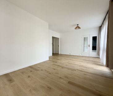 Location Appartement 1 pièce 43m² FONTENAY LE FLEURY 78330 - Photo 6