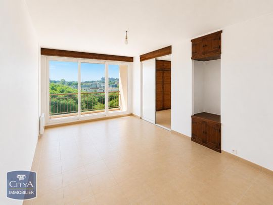 Location Appartement 4 pièces 73m² FOS SUR MER 13270 - Photo 1