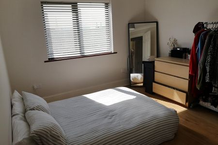 Capstan House - Photo 2