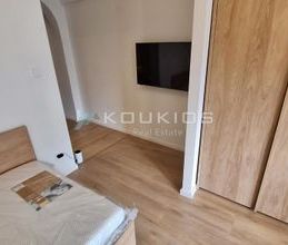 Studio/Γκαρσονιέρα για ενοικίαση - Νεάπολη, - Φωτογραφία 2
