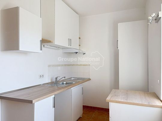 Appartement T3 de 64.97 m² sur Berre L'étang, - Photo 1